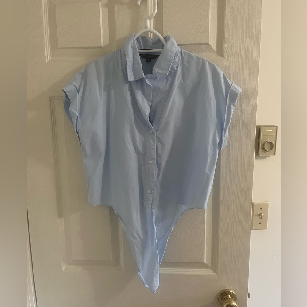 Banana Republic button up top